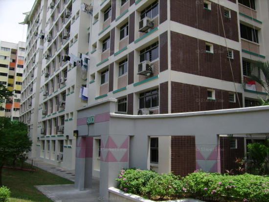 Tampines Street 42 thumbnail photo